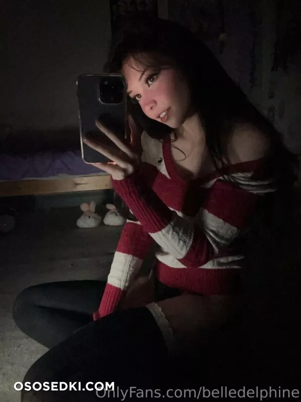 Belle Delphine WhiteRed - 3