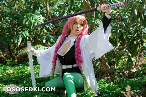 Mitsuri Kanroji by lovelyspacekitten - 4