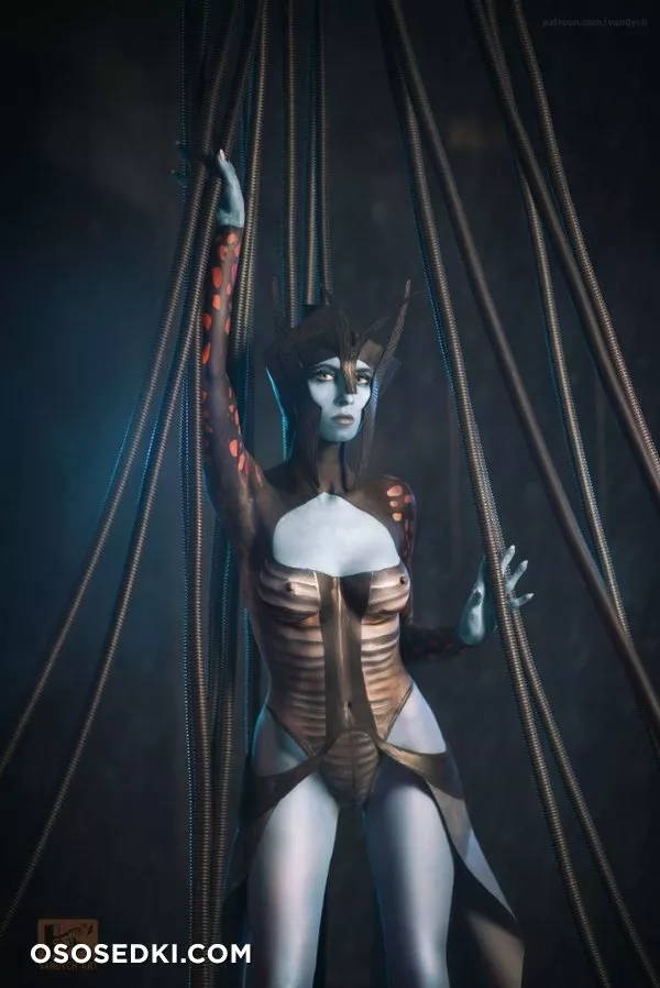 Matriarch Benezia by Vandych - 5
