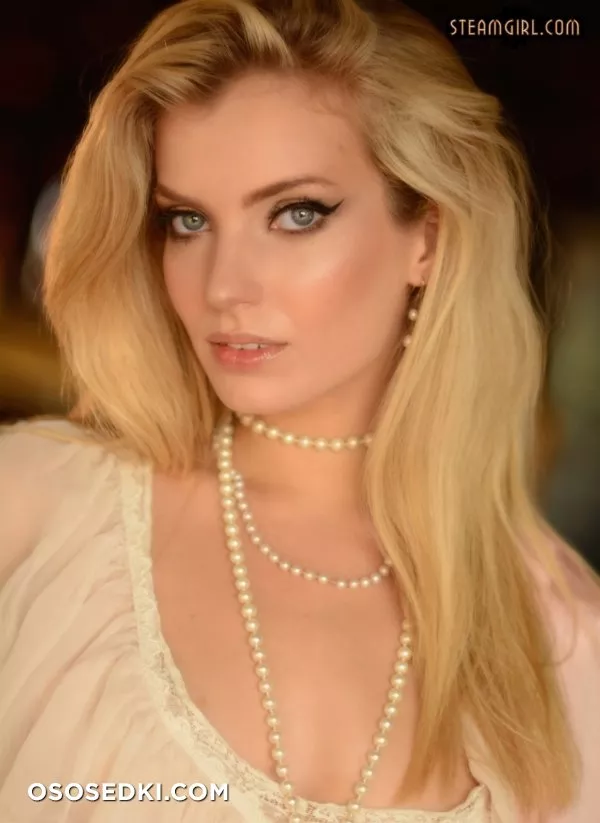 Pearls by Amy Wilder - 2