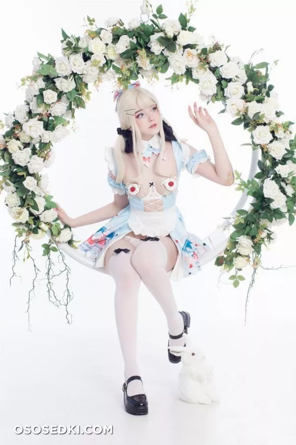 Alice in Easterland by candy_ball - 4