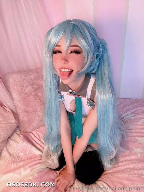 Belle Delphine Hatsune Miku - 4