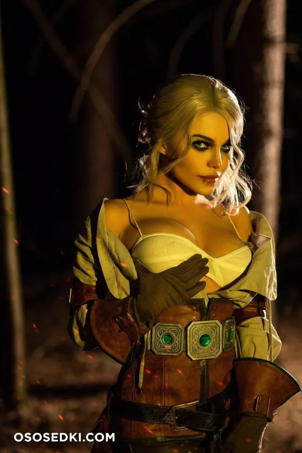Ciri by Kalinka Fox - 5