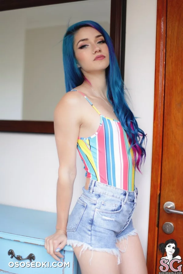 Live Irresistible by itsfay - 1