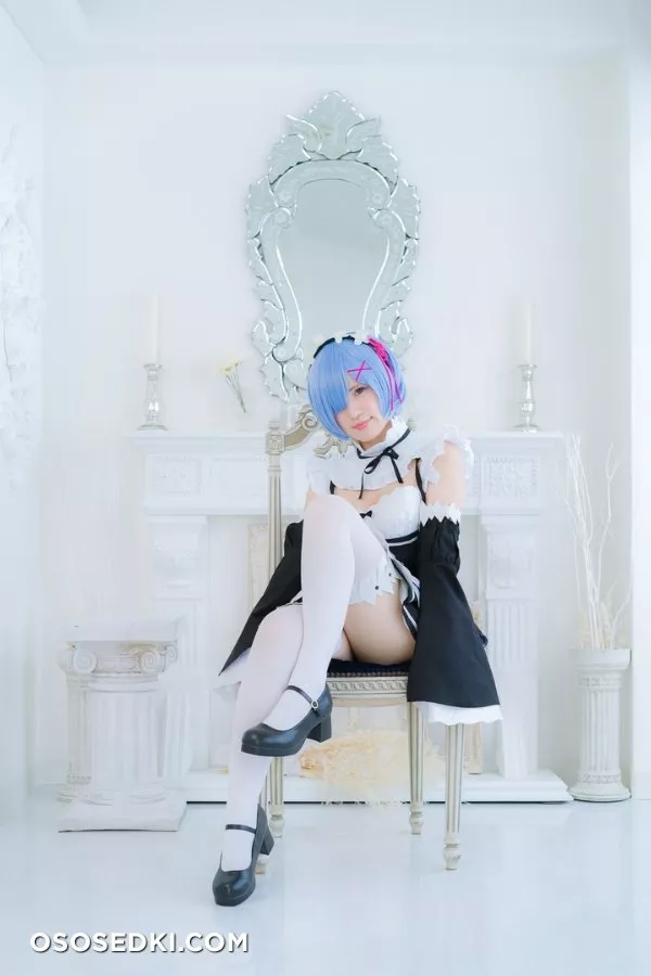 Akagi Sou (Akagi Kuro) - Tatakau Maid no Kyuujitsu (Re Zero kara - 1