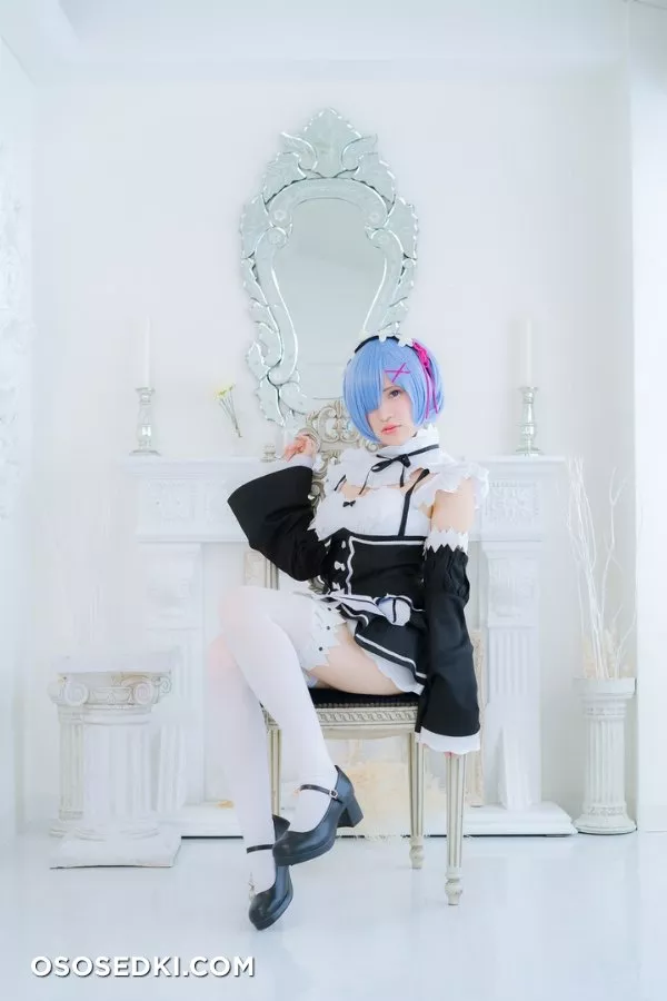Akagi Sou (Akagi Kuro) - Tatakau Maid no Kyuujitsu (Re Zero kara - 2