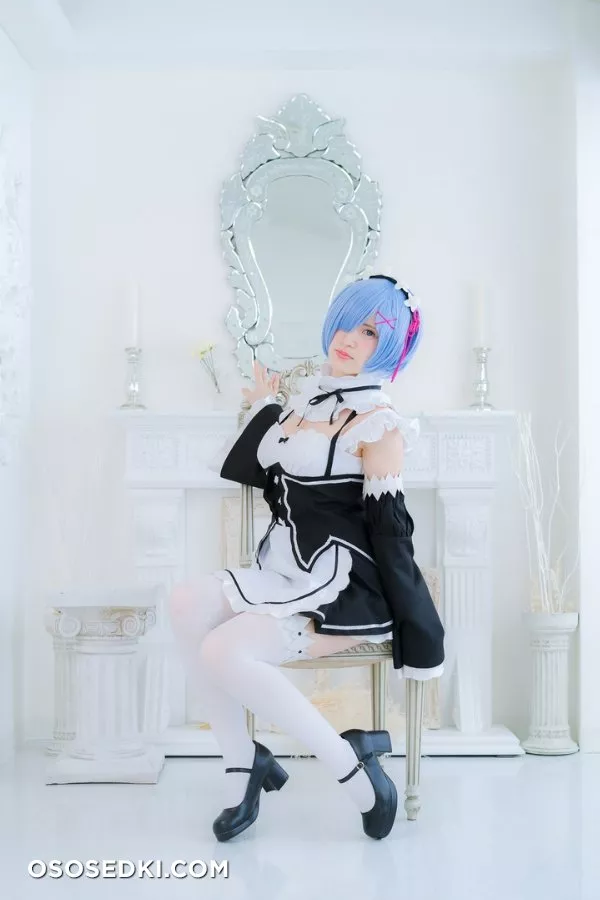 Akagi Sou (Akagi Kuro) - Tatakau Maid no Kyuujitsu (Re Zero kara - 3