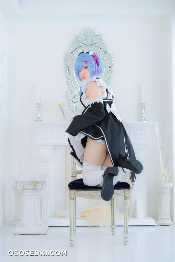 Akagi Sou (Akagi Kuro) - Tatakau Maid no Kyuujitsu (Re Zero kara - 4