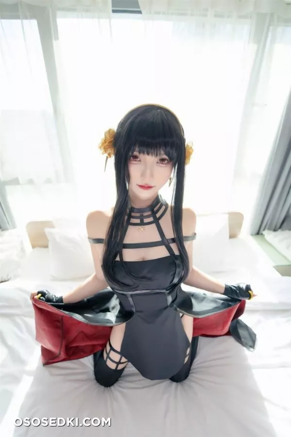 神楽坂真冬 - Yor Forger - 4