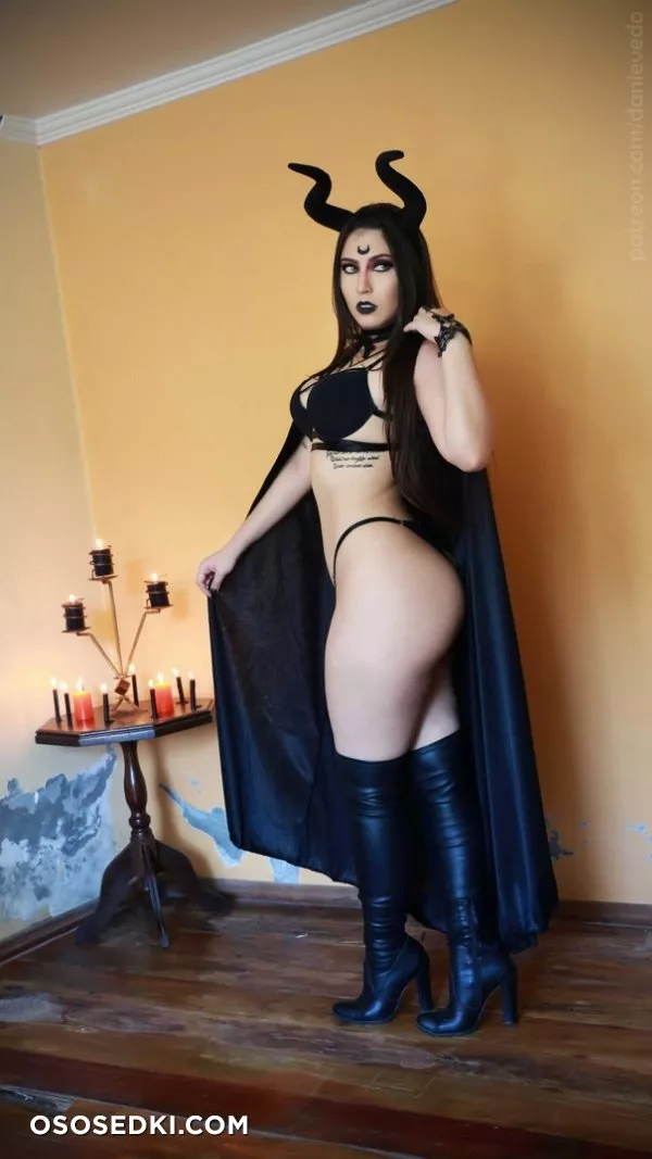 DanielleVedovelli - 4
