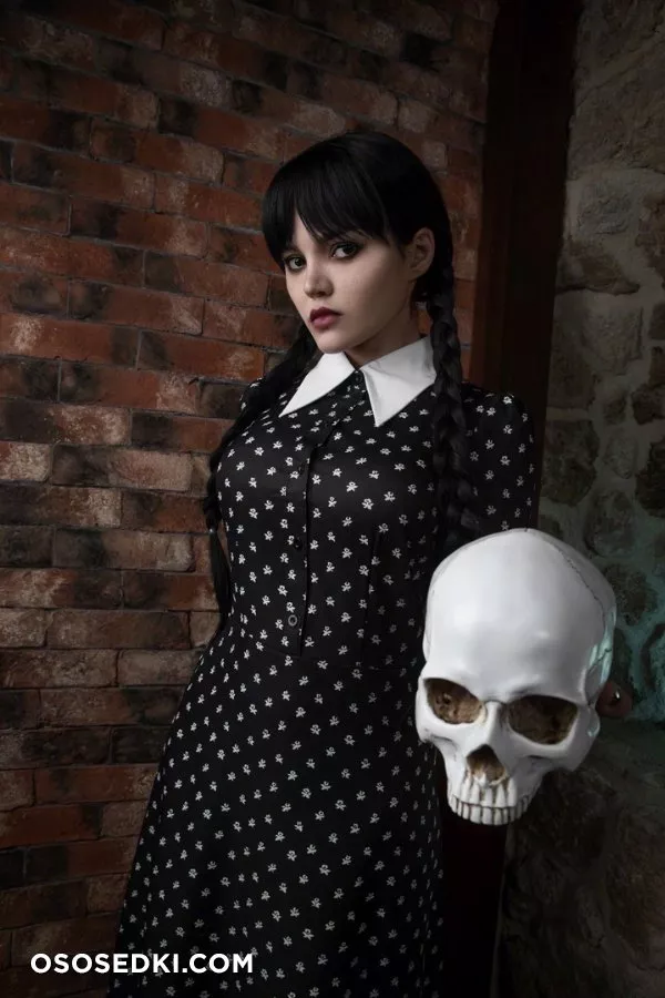 Kalinka Fox - Wednesday - 1