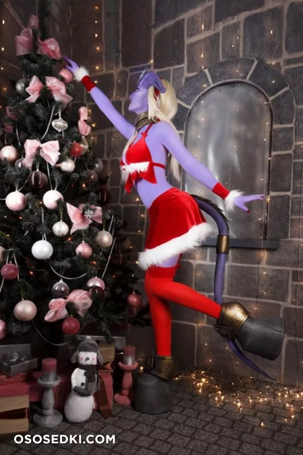 Christmas draenei from WOW (ORIGINAL) - 4