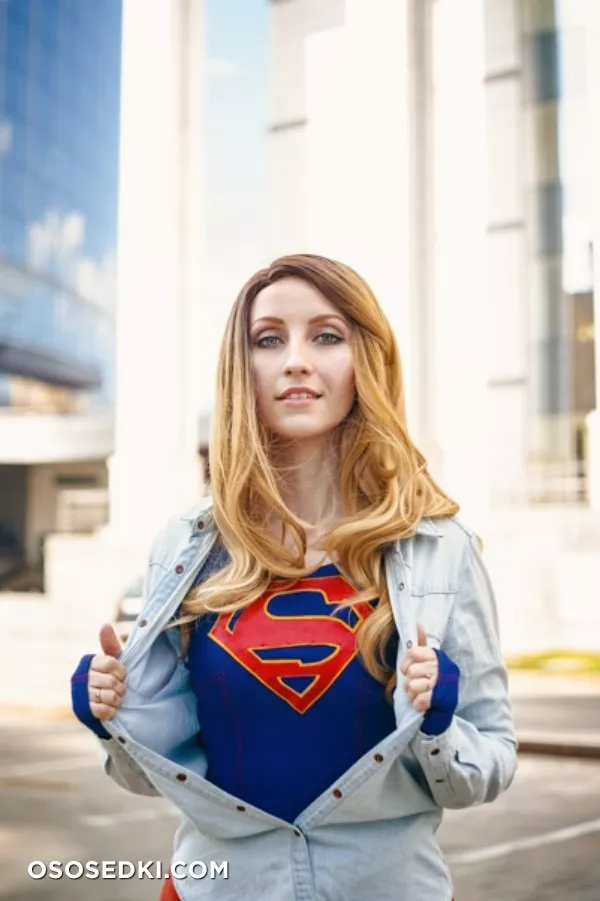 Supergirl from DCCOMICS - 4