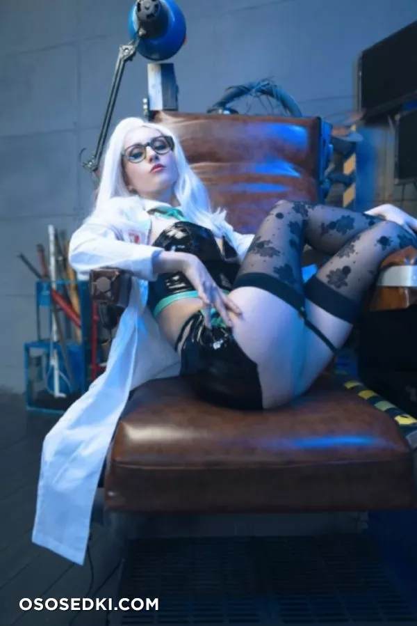Lily from Subverse - 4