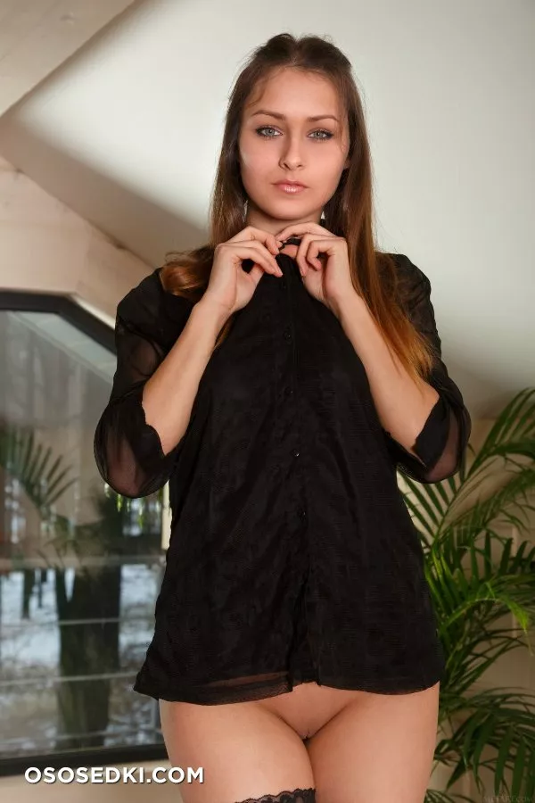 Yarina A - Midder - 1