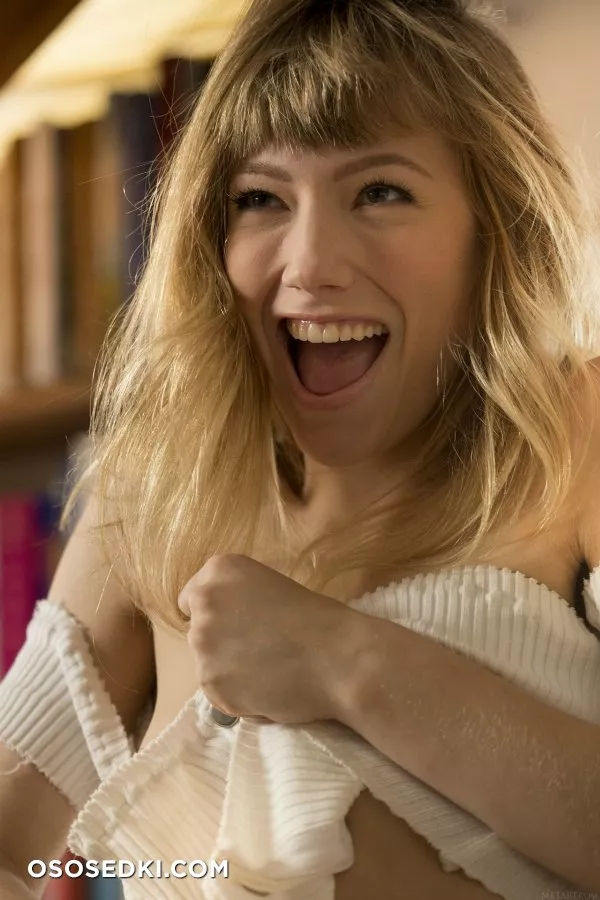 Ivy Wolfe - Dinca - 3