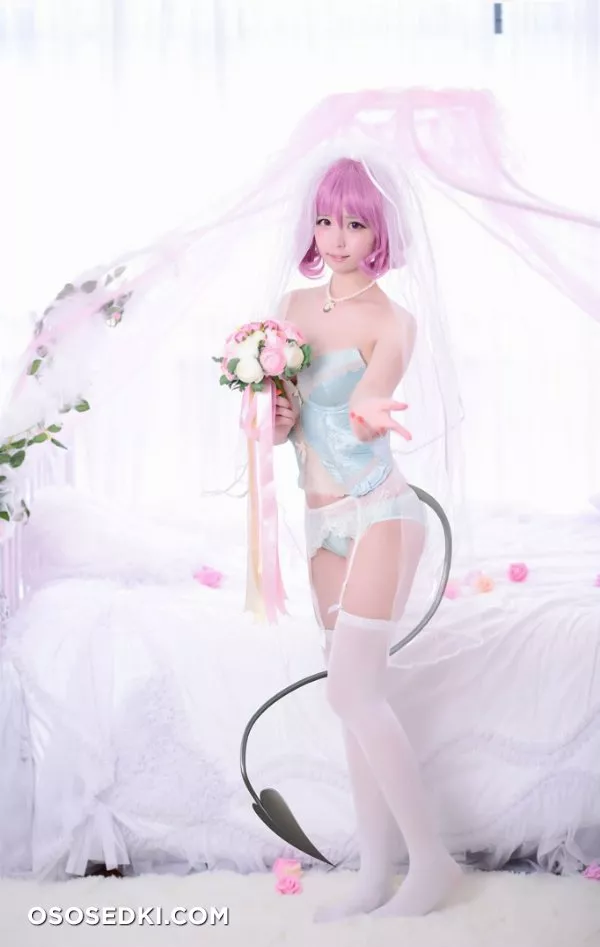 闪月半  | To Love-Ru |  Momo Velia Deviluke - 1