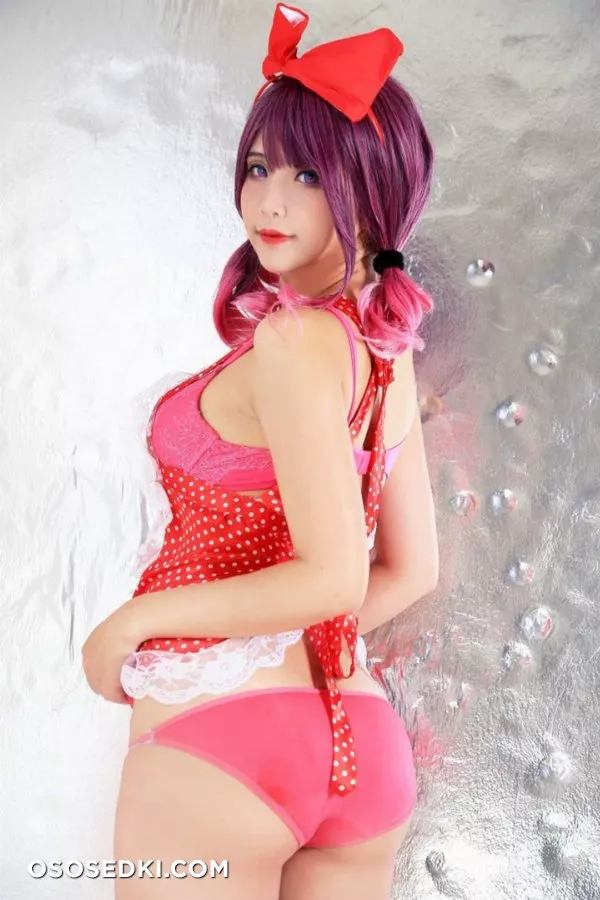 Hana Bunny | Red Heart Apron - 2