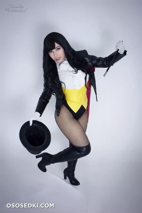 Danielle Vedovelli | DC Comics | Zatanna - 2