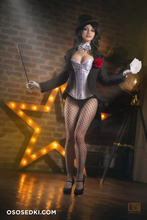 - | DC Comics | Zatanna - 2