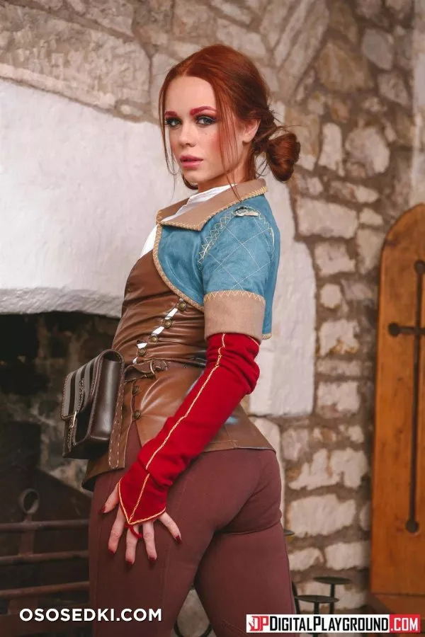 Ella Hughes | The Witcher | Triss Merigold - 3