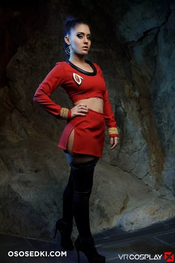 Aysha X | Star Trek | Nyota Uhura - 1