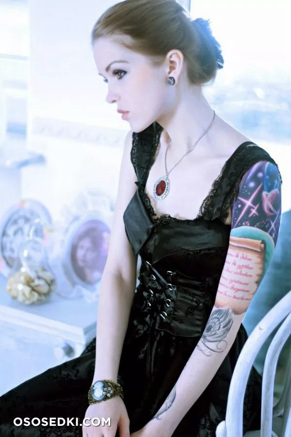 Anastasia ┼ Spades - 1