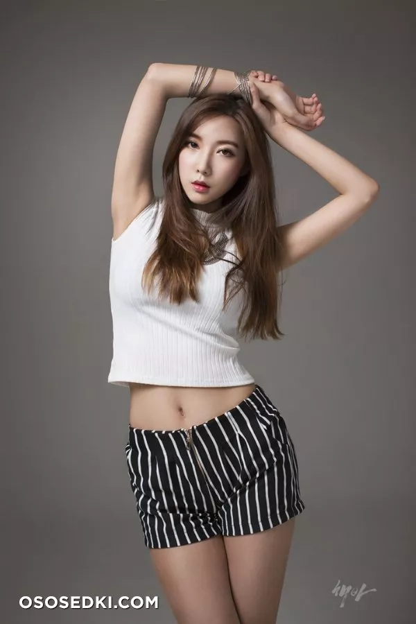 Choi Yu Na - 3