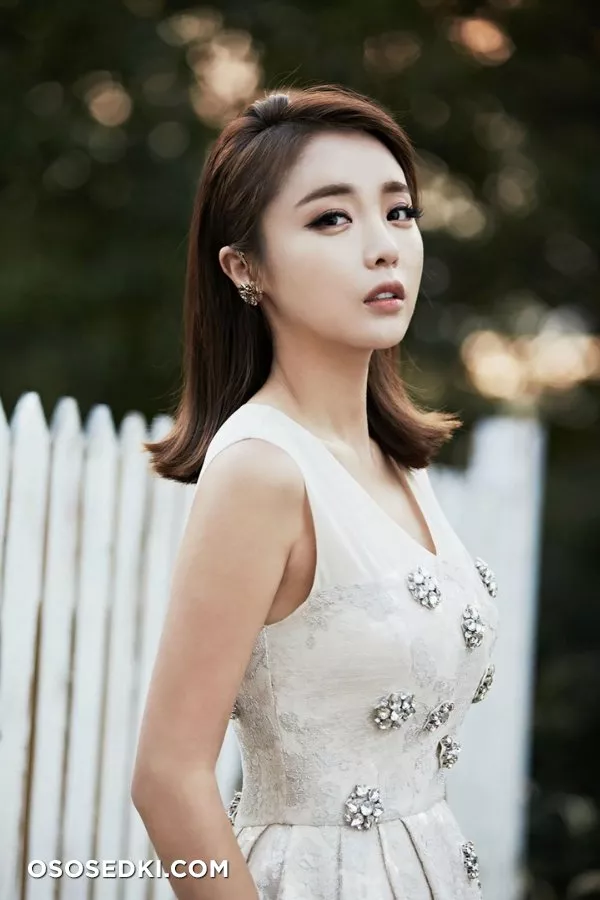 Hong Jin Young - 3