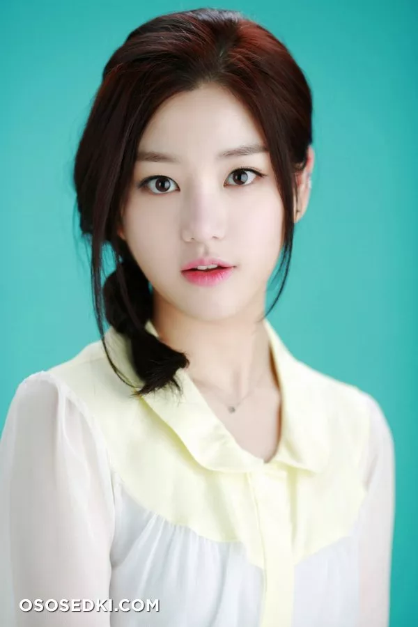 Lee Yoo Bi - 5