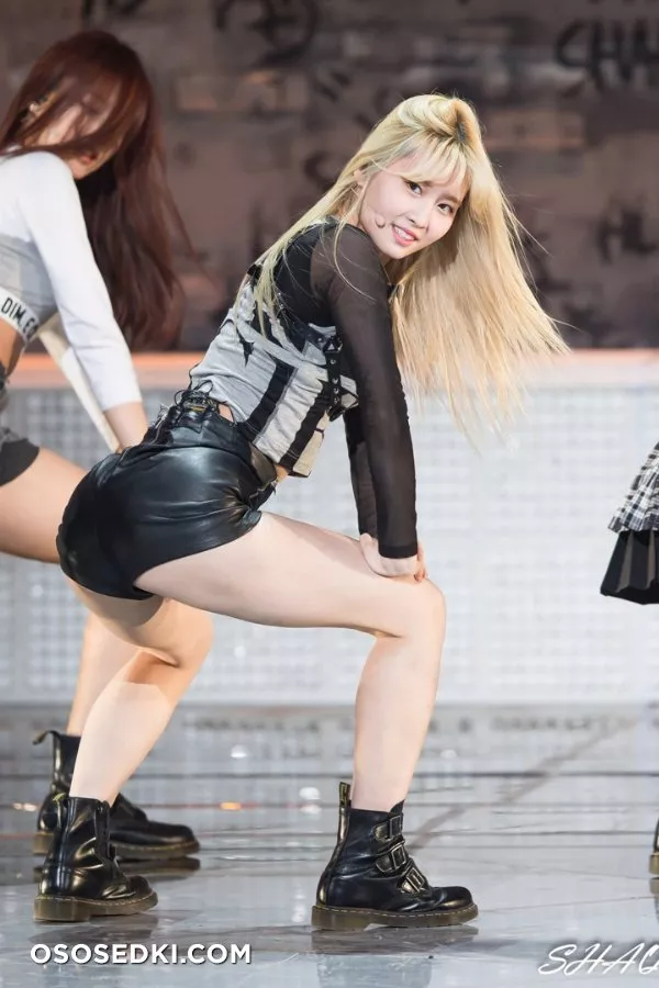 Hirai Momo - 1