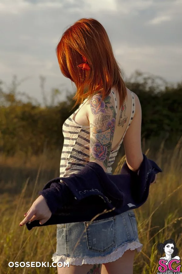 Lass Suicide - 4