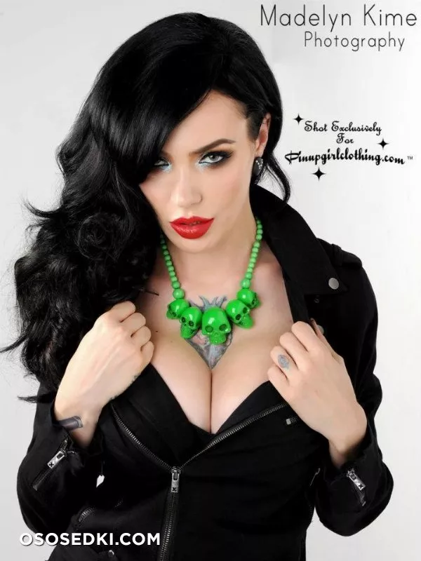 Micheline Pitt - 1