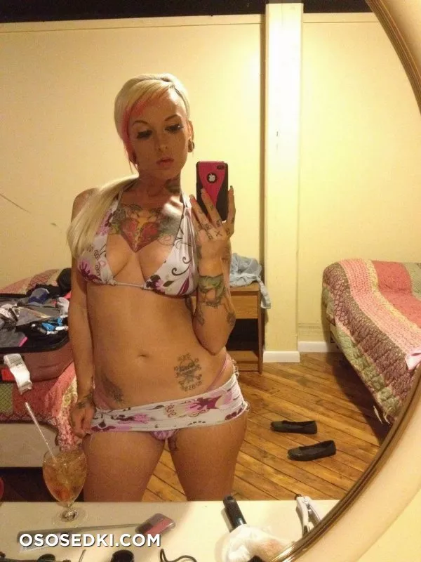 Jessie Lee - 1