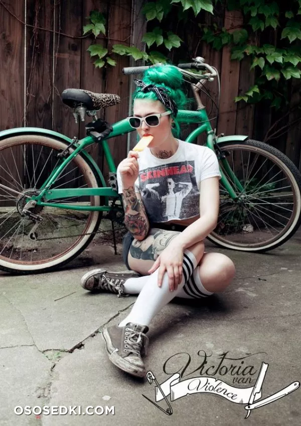 Victoria van Violence - 4