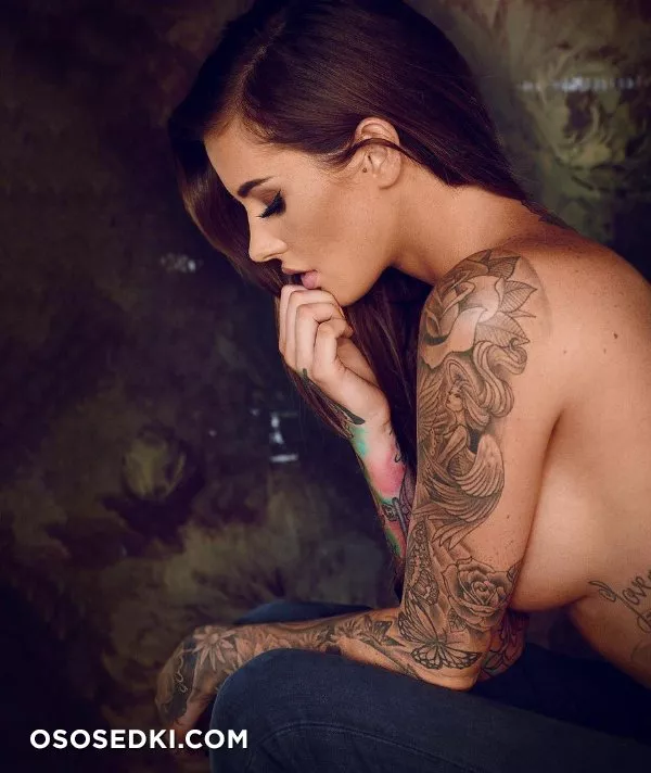 Lauren Houldsworth - 5