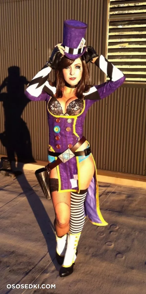 Mad Moxxi (Borderlands 2) - 1