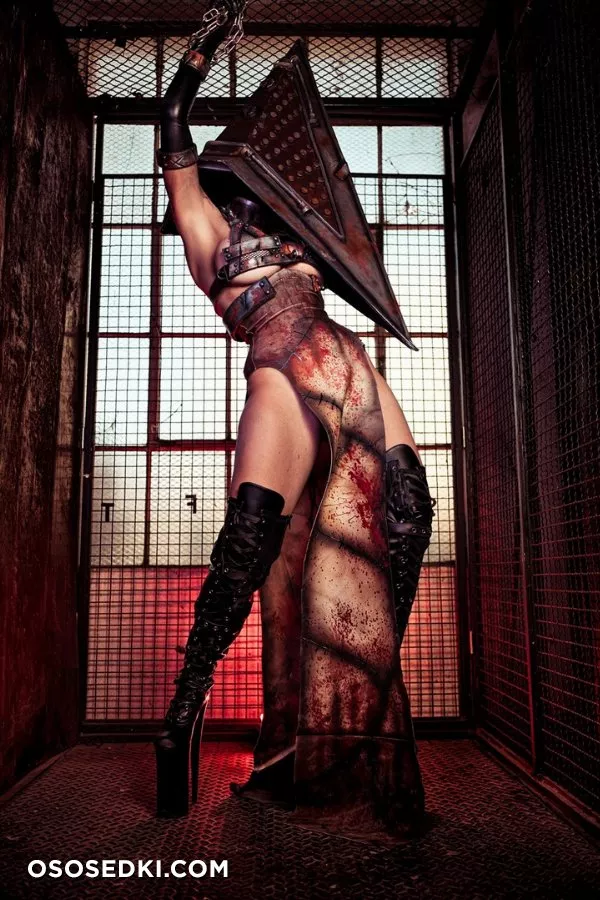 Pyramid Head Silent Hill - 2