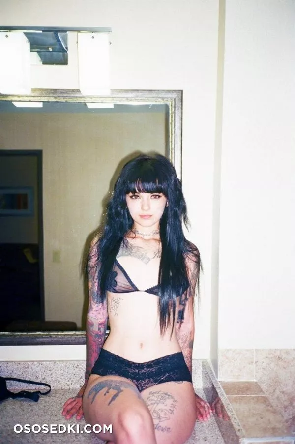 Inked Girls III - 2