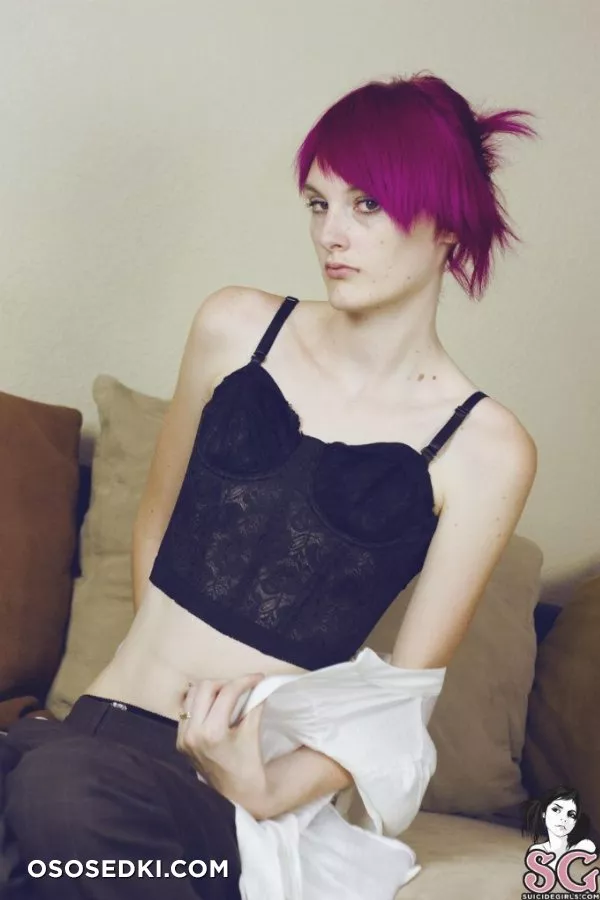 Chthonia - Casual Friday - 5