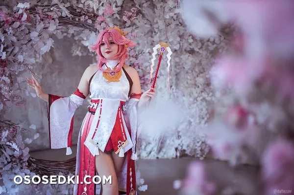 Genshin Impact - Yae Miko - 1