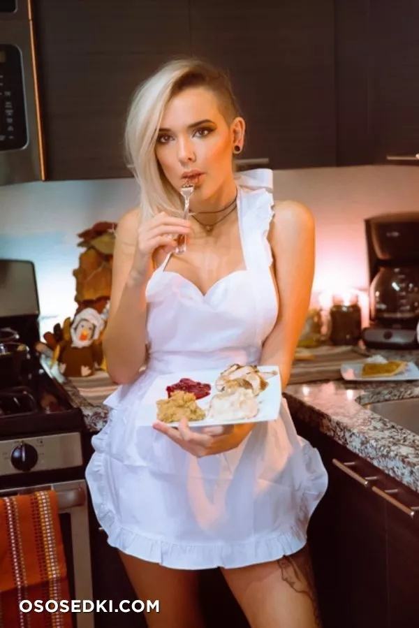 Darshelle Stevens erotic patreon/onlyfans cosplay set - 1
