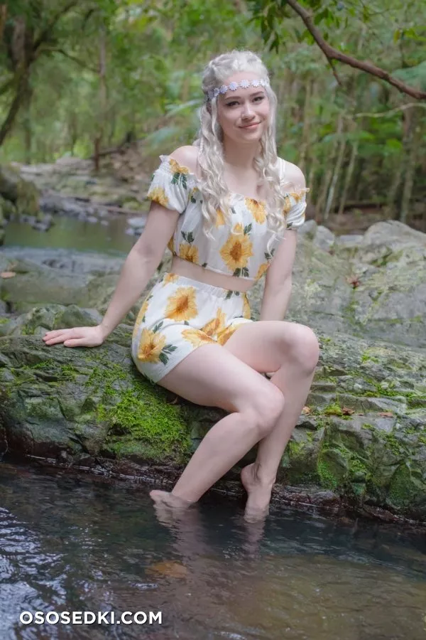 Nichameleon - erotic patreon cosplay set - 3