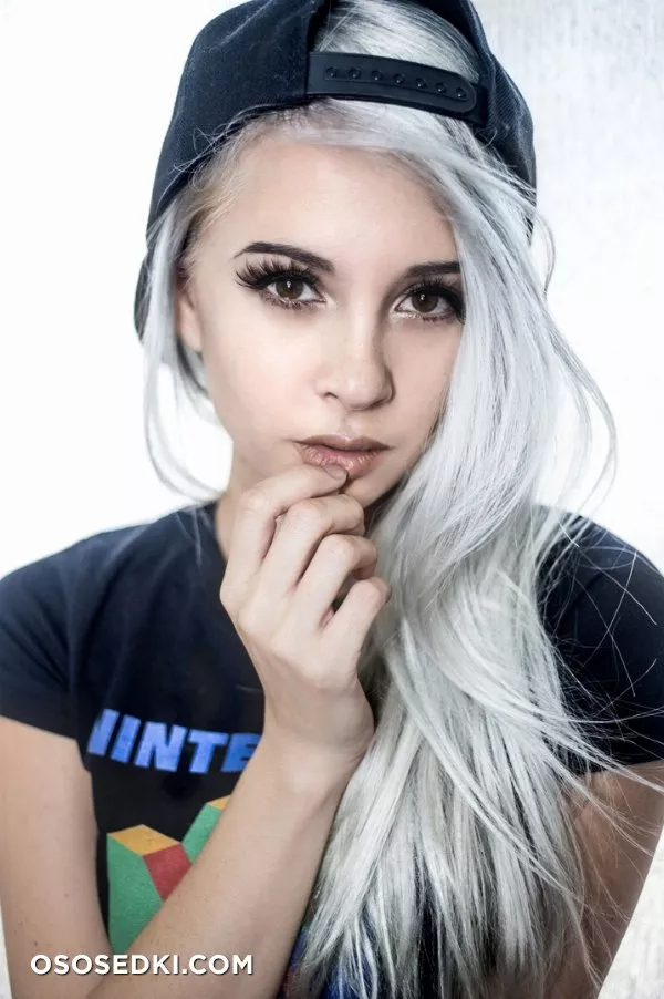 Hendoart erotic patreon cosplay set - 1