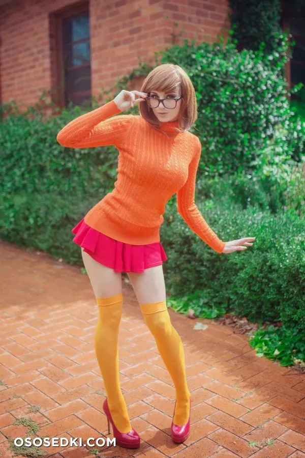 Kayla Erin - Velma - erotic patreon cosplay set - 1
