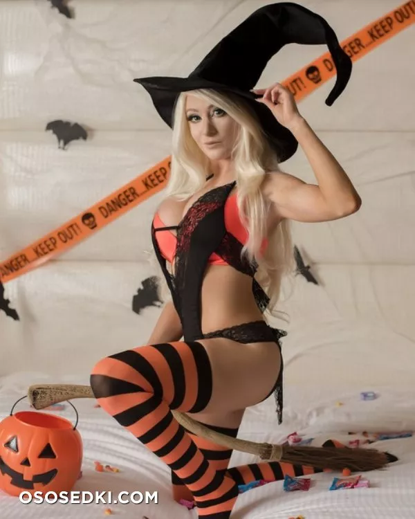 Kate Sarkissian - Halloween erotic patreon cosplay set - 2
