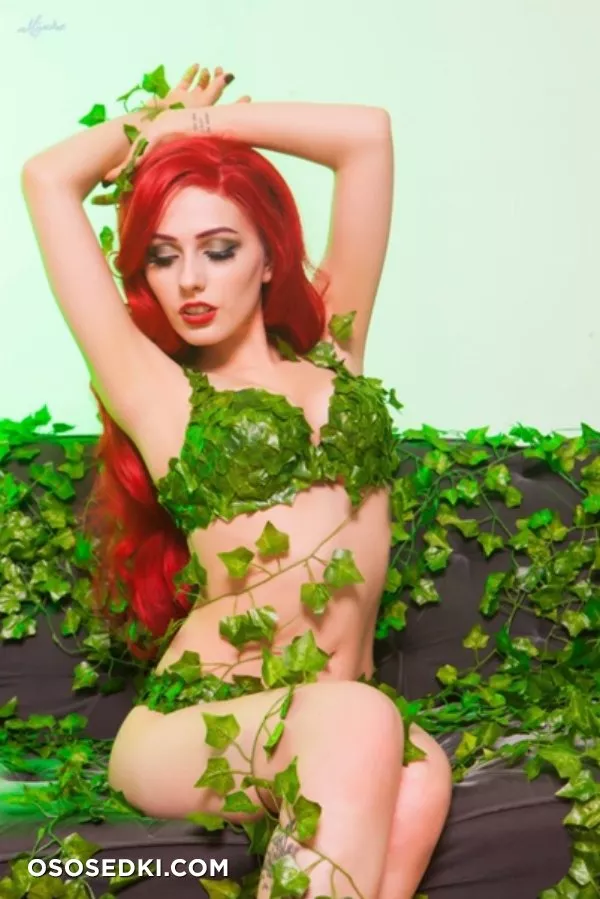 Rolyatistaylor - Poison Ivy erotic patreon cosplay  set - 3