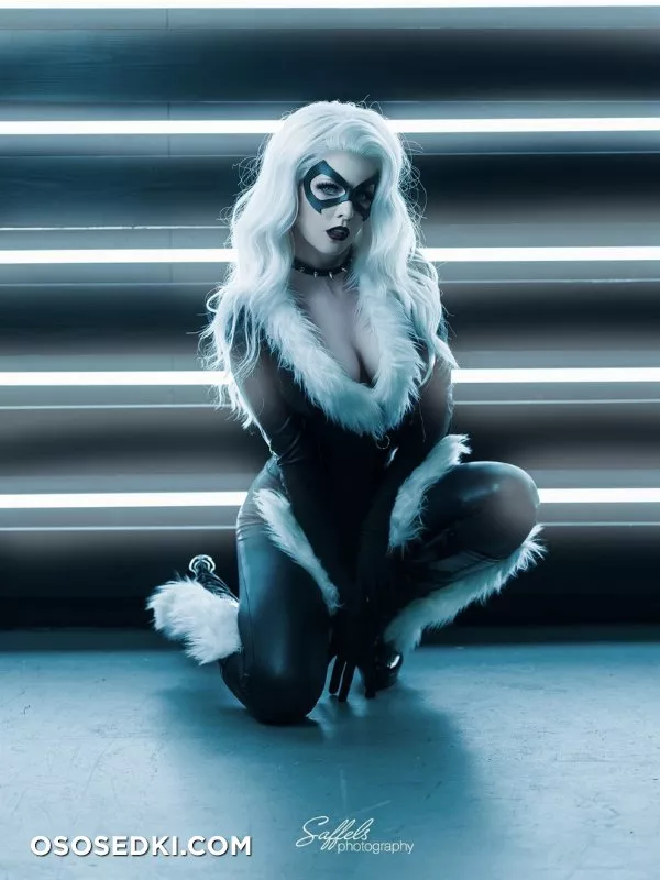 Maid of Might - Black Cat erotic patreon cosplay set - 4