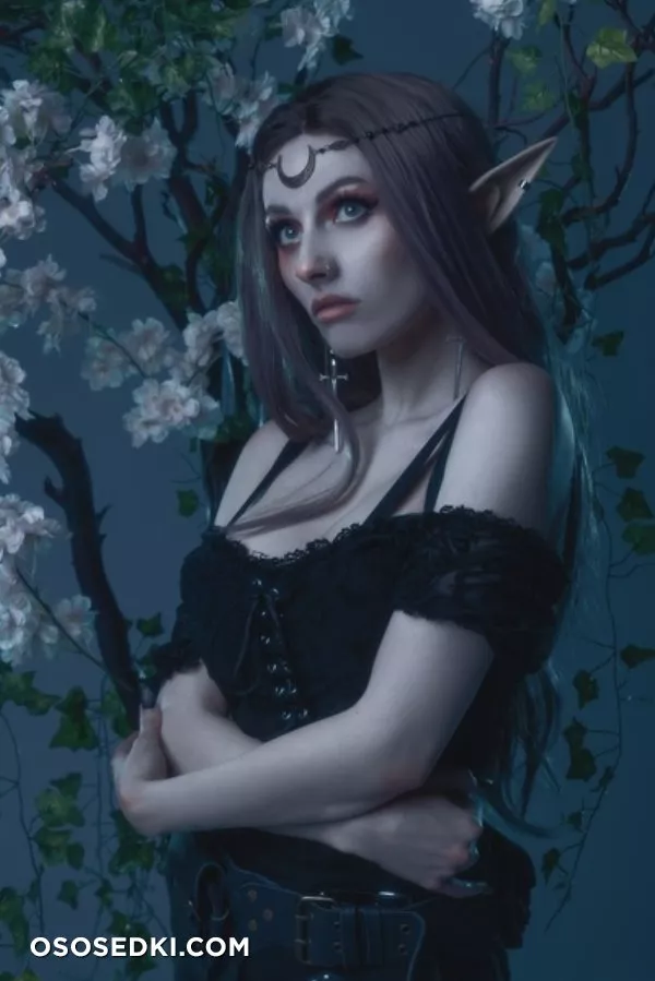 Rolyatistaylor - Moody Elf erotic patreon cosplay set - 1