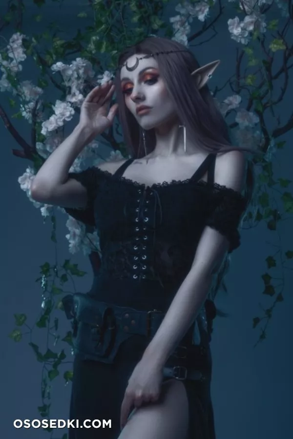 Rolyatistaylor - Moody Elf erotic patreon cosplay set - 3